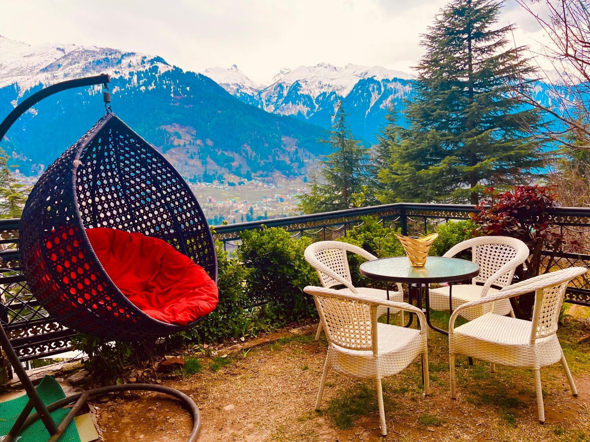 The Manu Emerald # Farmhouse # Top Selling Cottage In Manali # Peaceful Heritage Cozy Stay # Lawn With Bonfire # Most Awarded Exterior foto