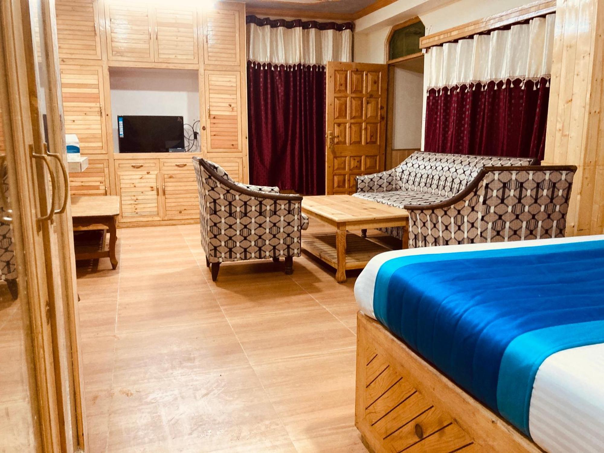 The Manu Emerald # Farmhouse # Top Selling Cottage In Manali # Peaceful Heritage Cozy Stay # Lawn With Bonfire # Most Awarded Exterior foto